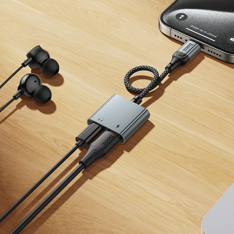Hoco USB-C to Dual USB-C (Audio and Charge) UPA34A - Metal Gray